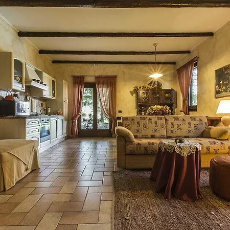 Istrice Innamorato Campello sul Clitunno